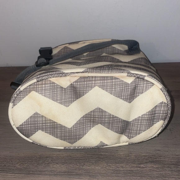 Skip Hop Grab & Go Double Bottle Bag, Chevron - Picture 8 of 8